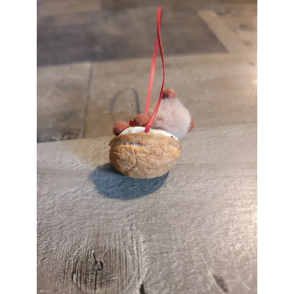 Nutshell Teddy bear hanging basket‎ Handmade ornament xmas